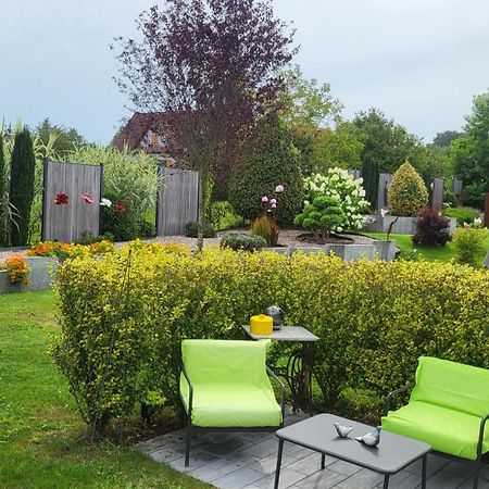 Le Jardin Des Pies Manspach Exterior foto