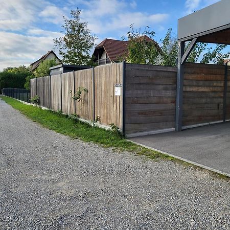 Le Jardin Des Pies Manspach Exterior foto