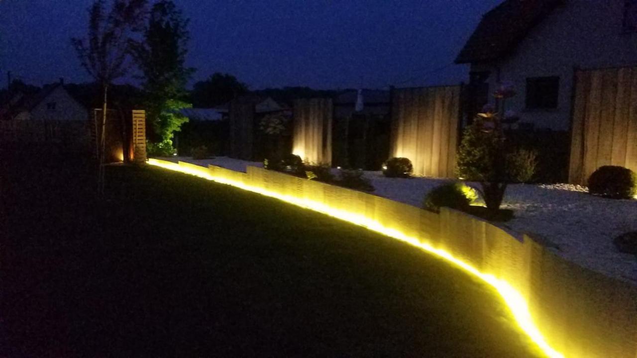 Le Jardin Des Pies Manspach Exterior foto